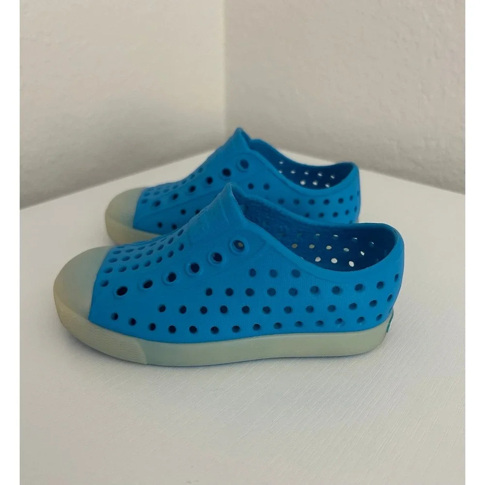 Native blue toddler